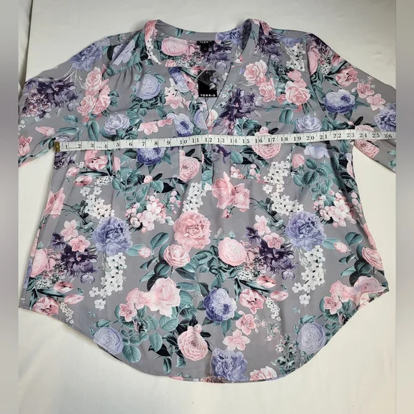 NEW Torrid Harper Georgette Blouse In Harmonic Grey Floral Size 1X 14-16 NWT - Picture 9 of 14